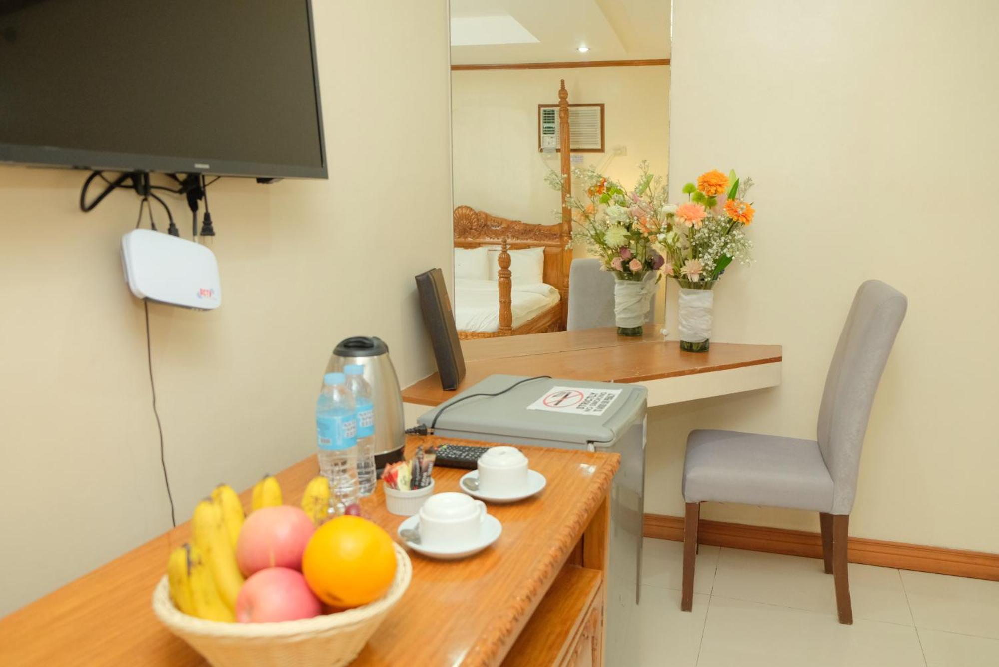 Villa Isabel Hotel Sorsogon Kültér fotó