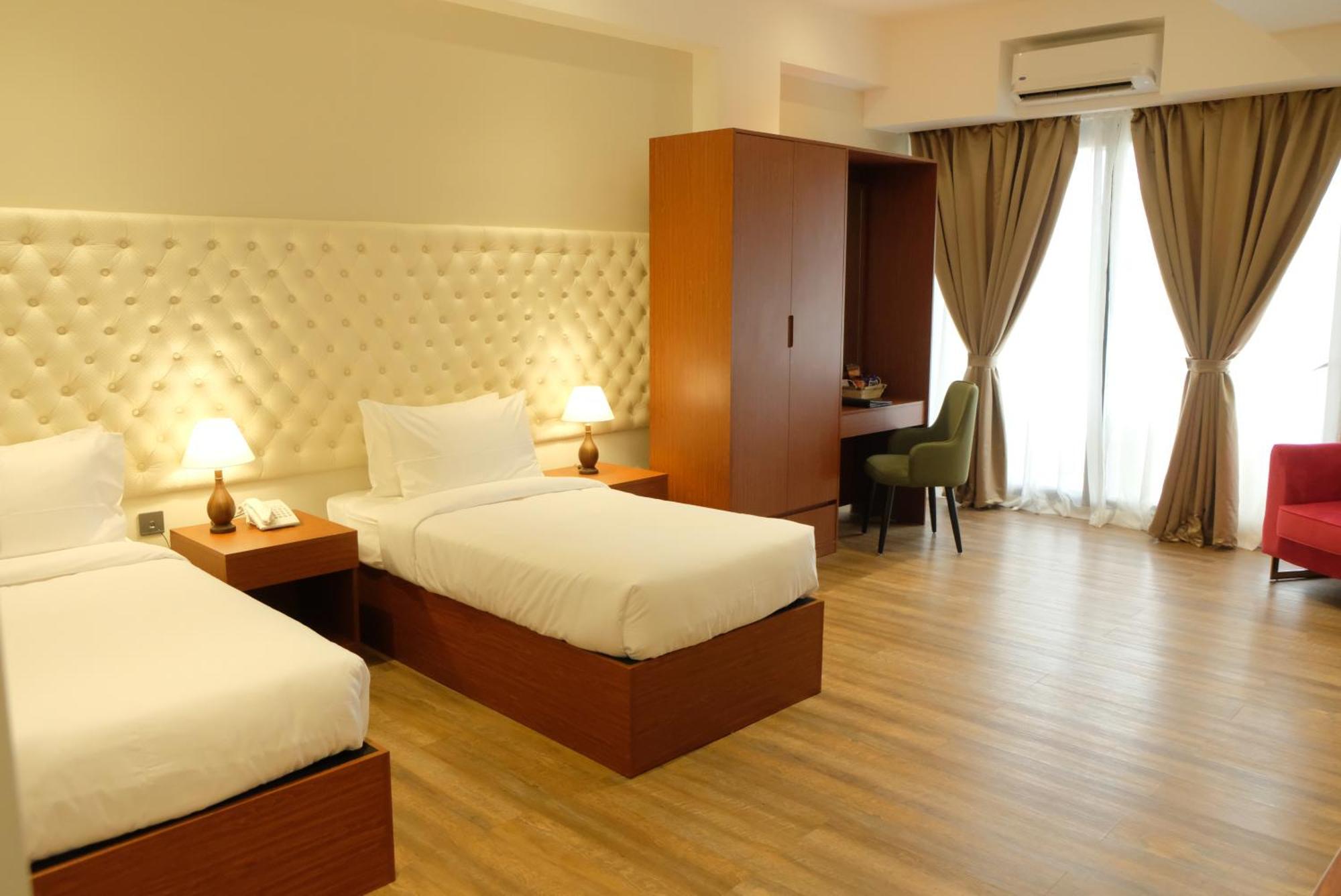 Villa Isabel Hotel Sorsogon Kültér fotó