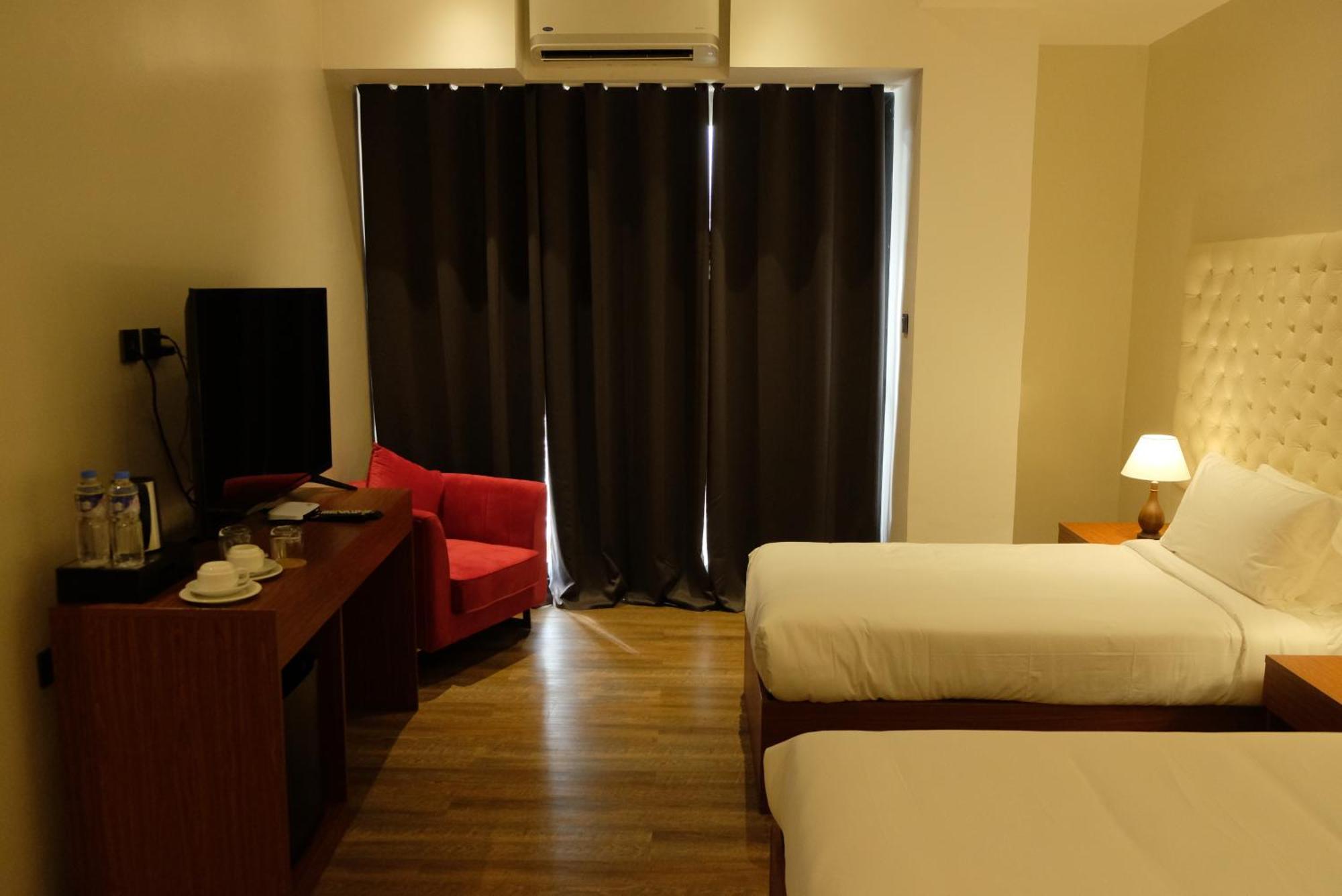 Villa Isabel Hotel Sorsogon Kültér fotó