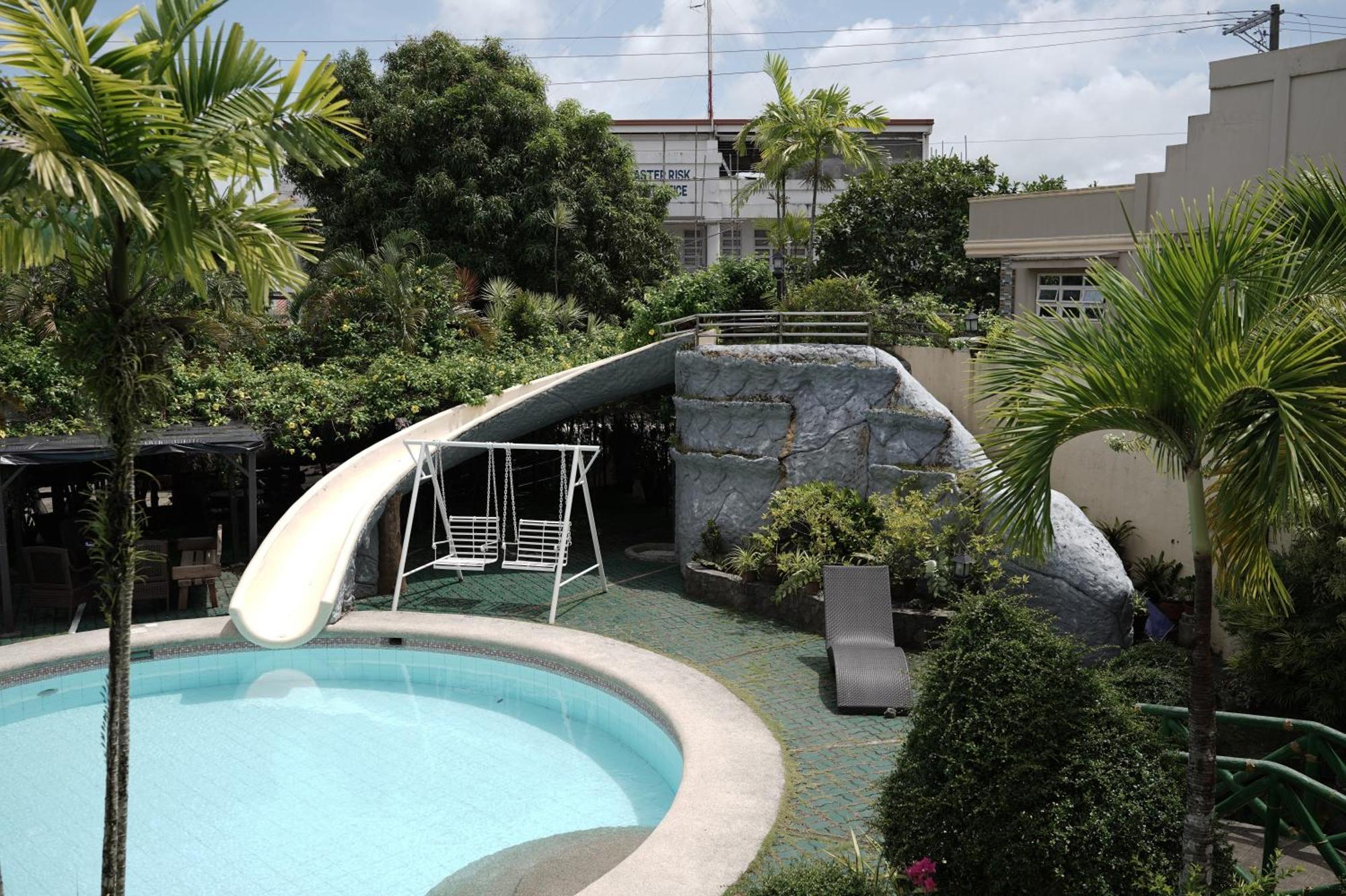 Villa Isabel Hotel Sorsogon Kültér fotó